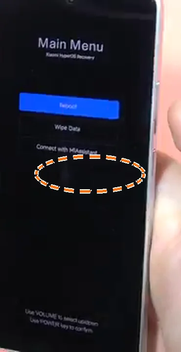 Menu utama Xiaomi HyperOS Recovery dengan pilihan Reboot, Wipe Data, dan Connect with MiAssistant